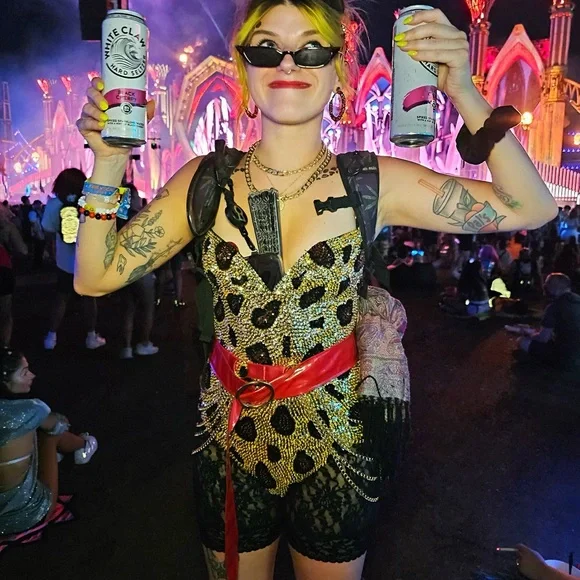 Gold Leopard Sequin Bodysuit - Picture 5 of 5